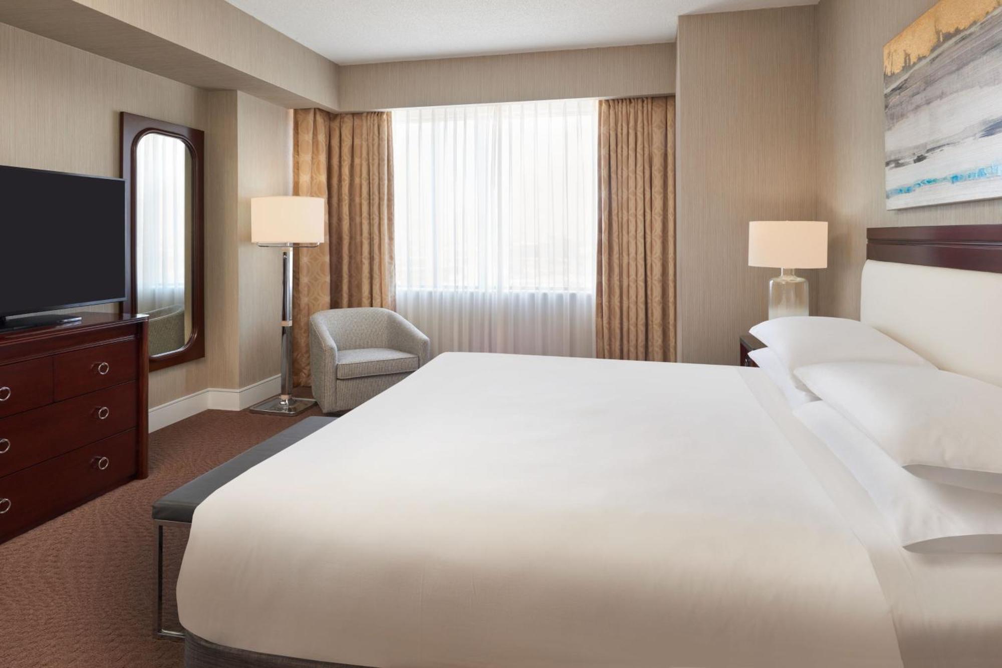 Sheraton Parkway Toronto North & 4*